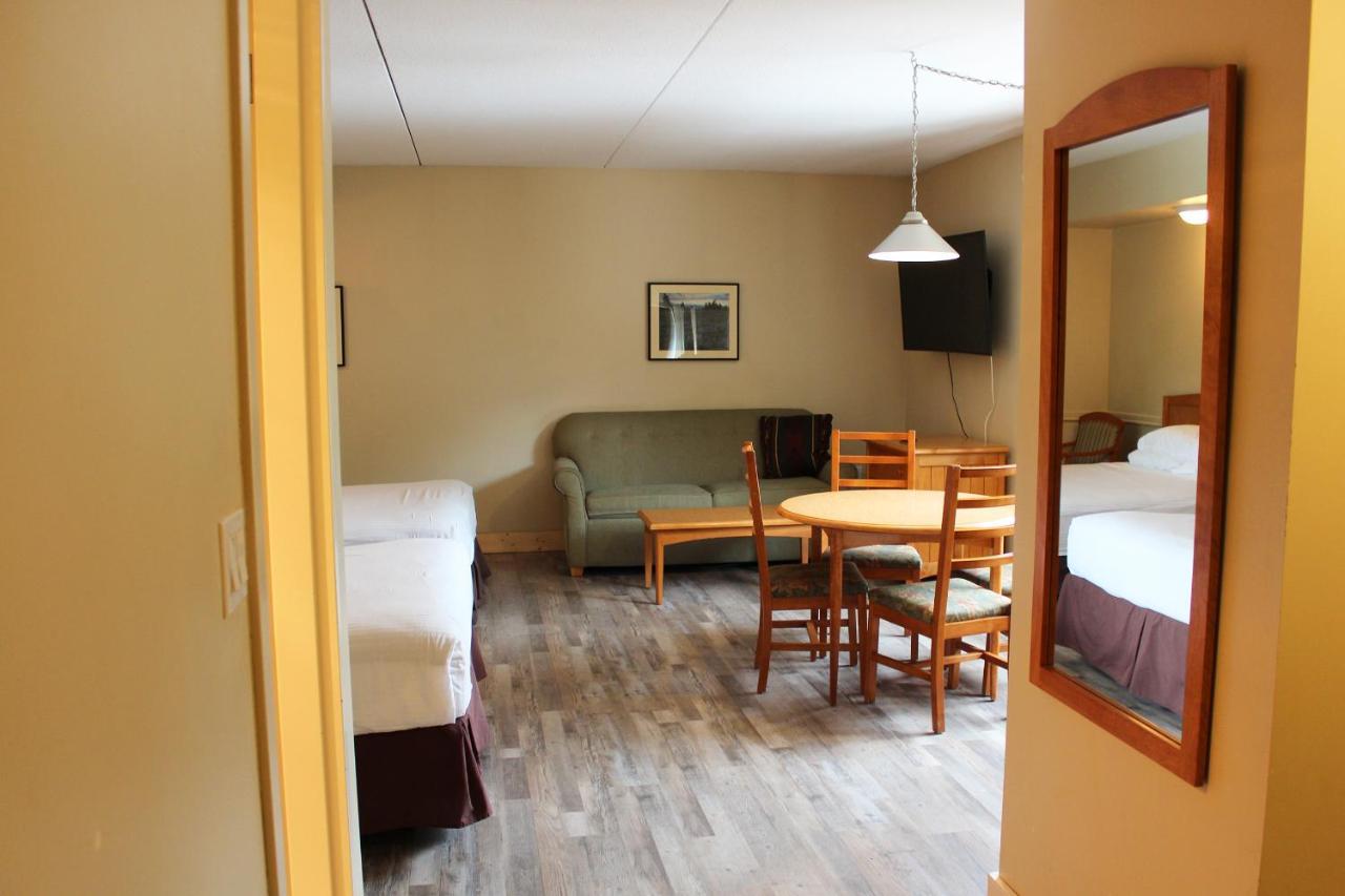 Manning Park Resort Buitenkant foto