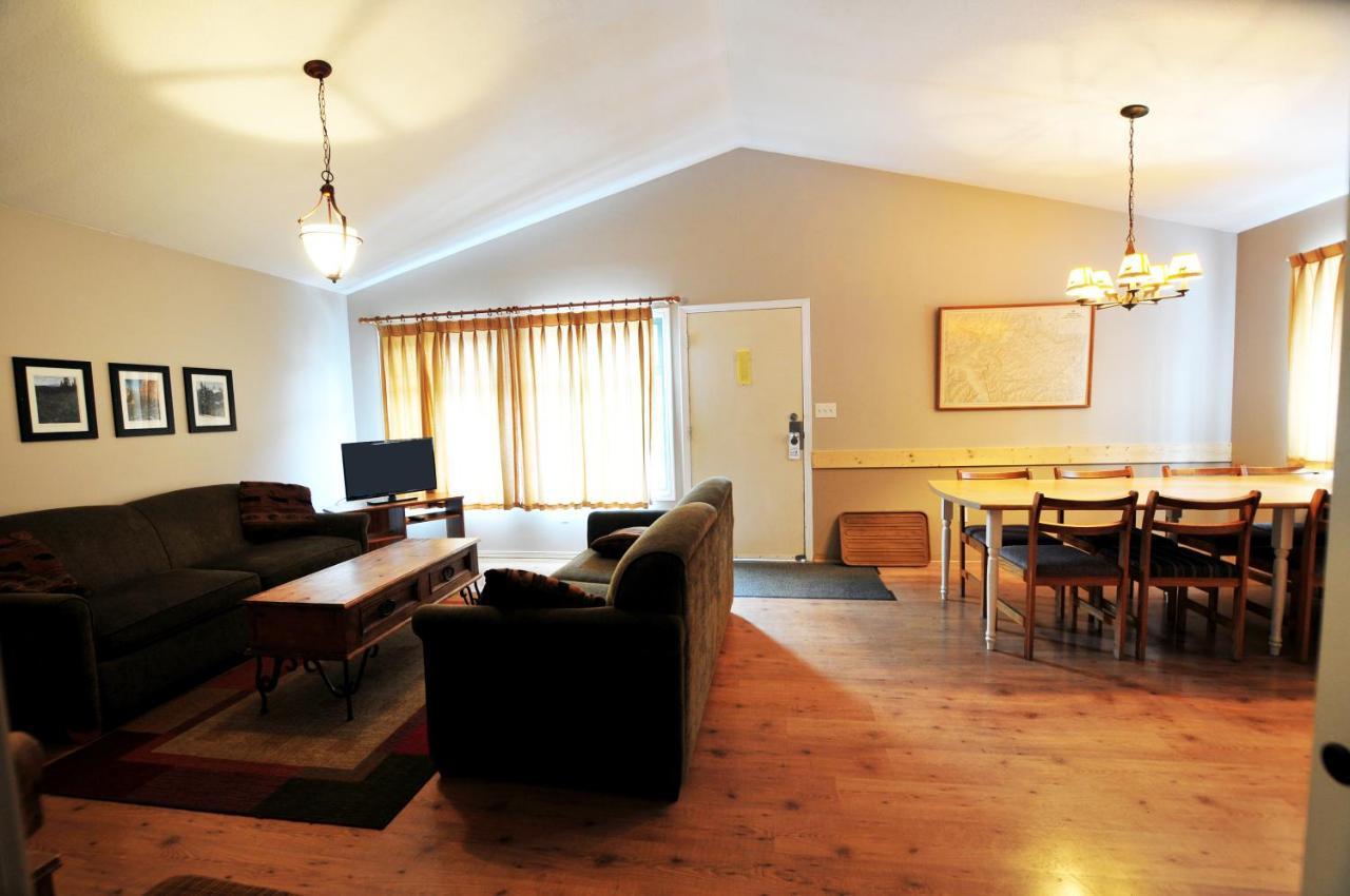 Manning Park Resort Buitenkant foto