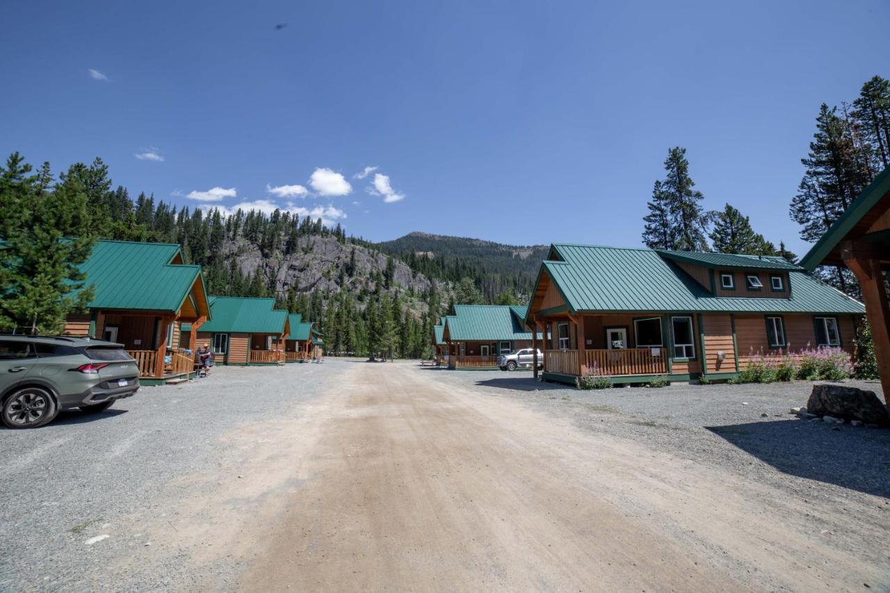 Manning Park Resort Buitenkant foto